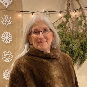 Meet your Posher, Lori